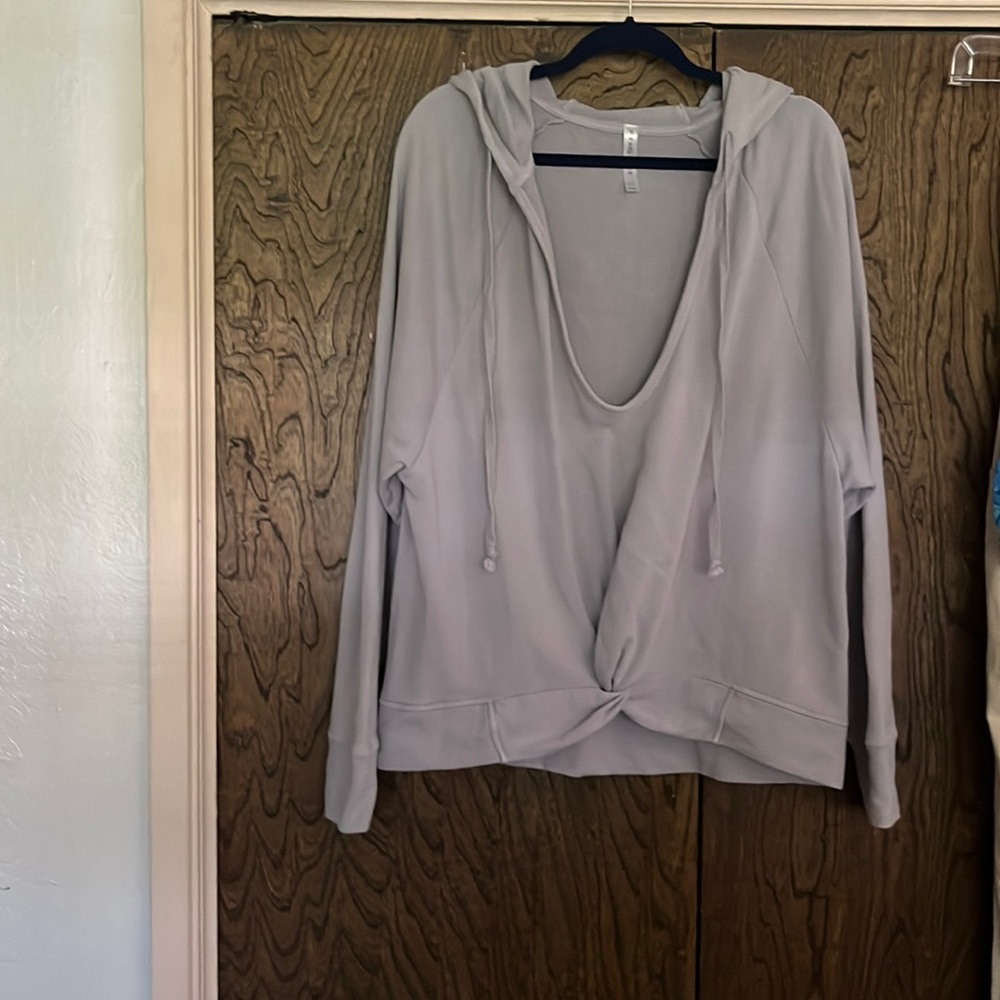Fabletics Light Gray Hooded Sweatshirt with Front Twist